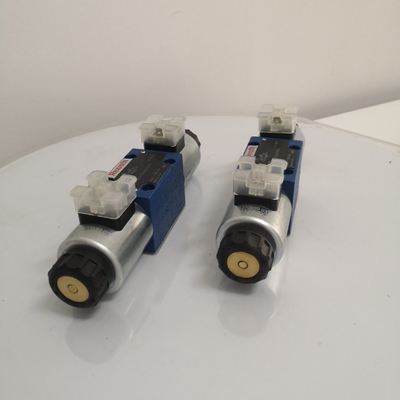 Válvula de dirección de solenoide de grúa de rastreo 4we6d62/Ofeg24n9K4 R900567512 20 kg para Rexroth