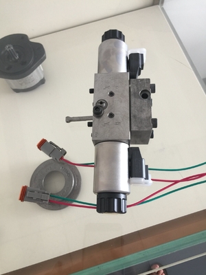 Las partes de la bomba hidráulica estándar Conexión interna del hilo A4vg28ep A4vg40ez válvula hidráulica
