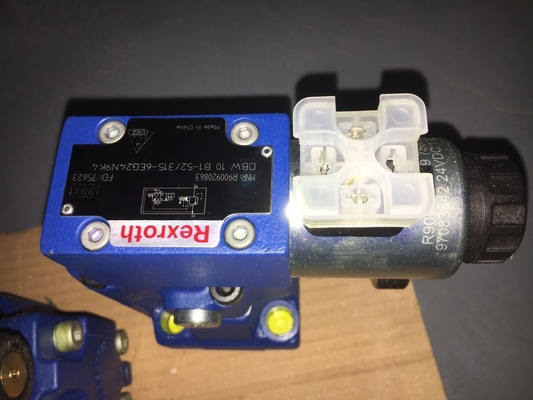 Válvula de control direccional hidráulica de acero al carbono de doble asiento R900574017 para el mercado