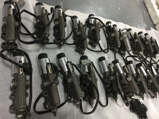 Venta de temporada de todo tipo de válvulas hidráulicas para excavadoras y grúas de rastreo