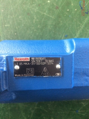USD Pago Partes de repuesto hidráulicas R900427591 Válvula electromagnética Lt-06-A06-3X/150b40/02m