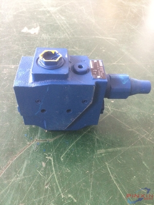 USD Pago Partes de repuesto hidráulicas R900427591 Válvula electromagnética Lt-06-A06-3X/150b40/02m
