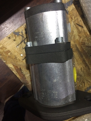 Compra maquinaria de elevación bomba de engranaje hidráulico para camión de descarga rotativo en Made-in.com