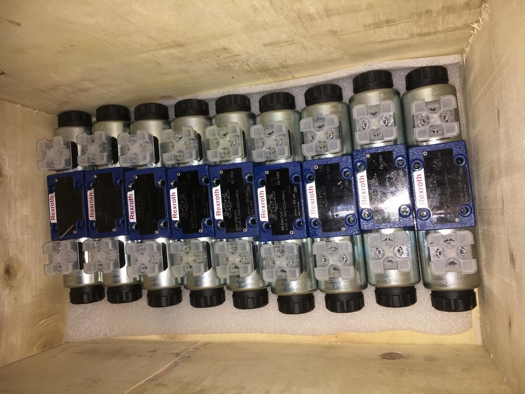 Hitachi Hpv102 bomba hidráulica dúplex Hpv116 Hpv145 K3V112 rendimiento para el rodillo de tambor