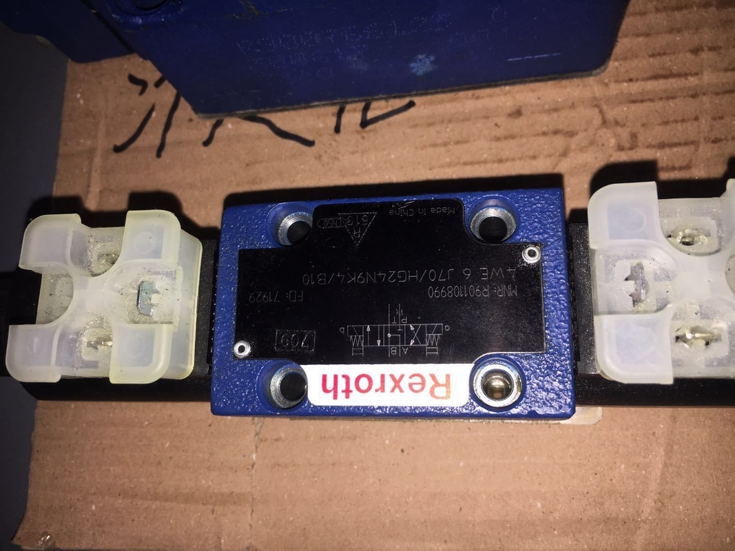 Válvula de control direccional hidráulica de acero al carbono de doble asiento R900574017 para el mercado