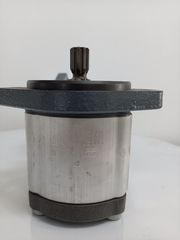 Aplicar a la excavadora Azpf-11-016rrr20kb-S0081 Bomba de engranajes para la bomba hidráulica Rexroth